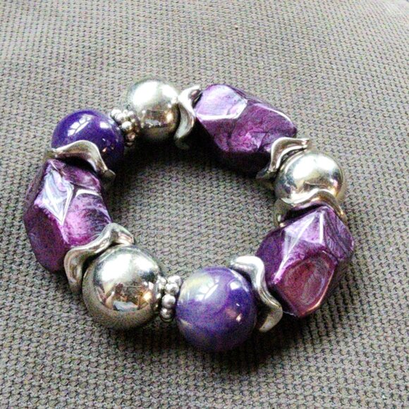 Claire's Purple/Silver Chunky Retro 80s Stretch Bracelet - Picture 14 of 16
